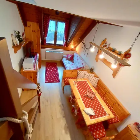 La Casa Dello Stambecco Apartment *